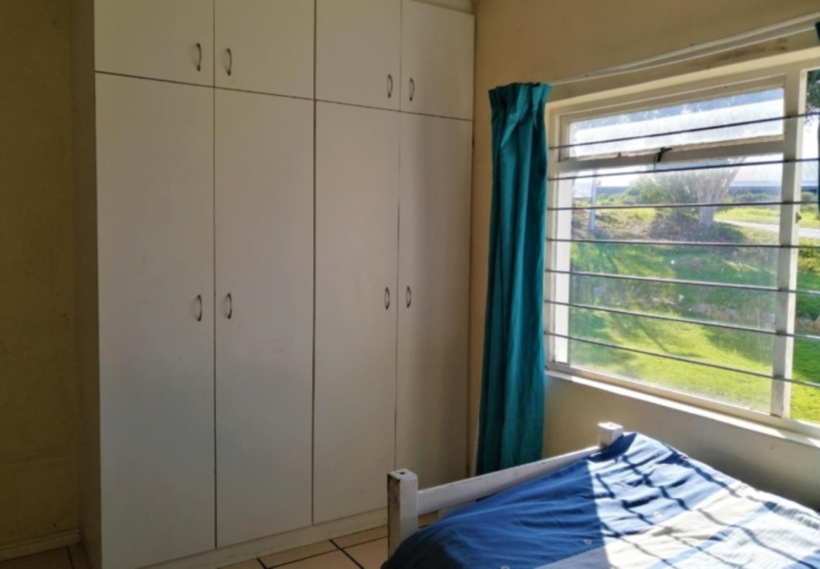 4 Bedroom Property for Sale in Sandbaai Western Cape
